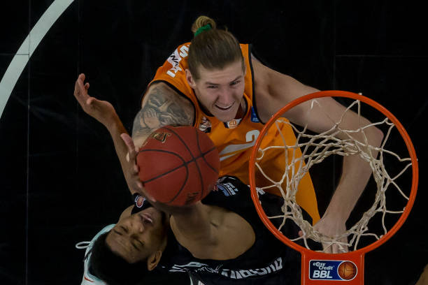 队带来新的 队带来新的